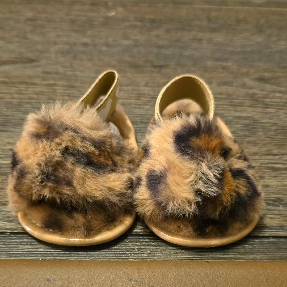 First Steps Cozy Brown Furry Kids Sandals